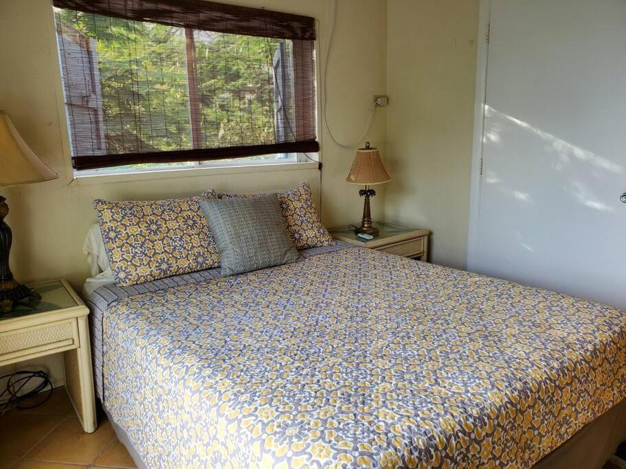 The Cottage At Villa Indigo Charlotte Amalie Exterior photo